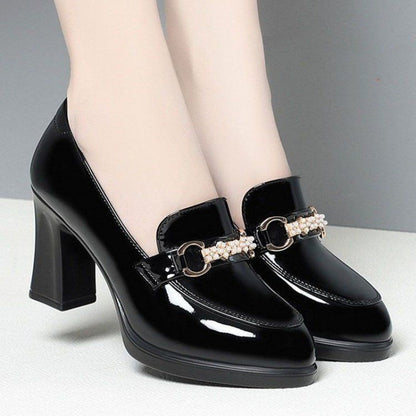 Tacones altos de mujer (rojo vino)