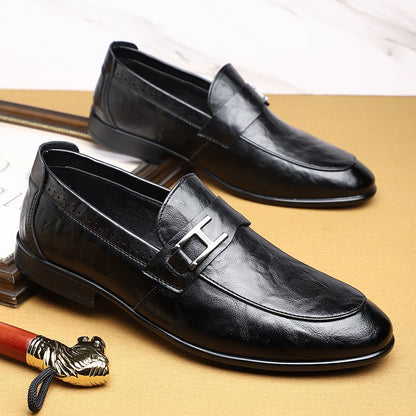 Zapatos de cuero para hombre de suela y empeine suaves, con textura granulada a mano
