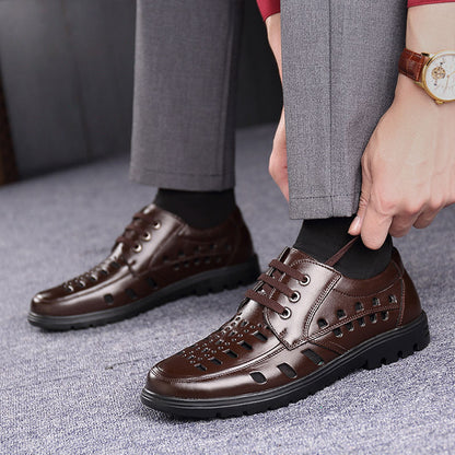 Sandalias transpirables con aberturas y cordones
