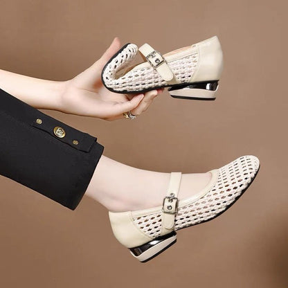 Zapatos con aberturas para mujer