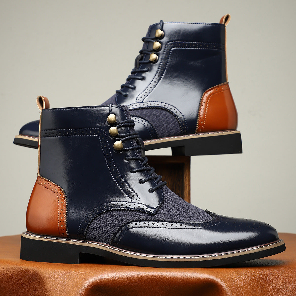Botines de caña alta para hombre con diseño de bloques de color