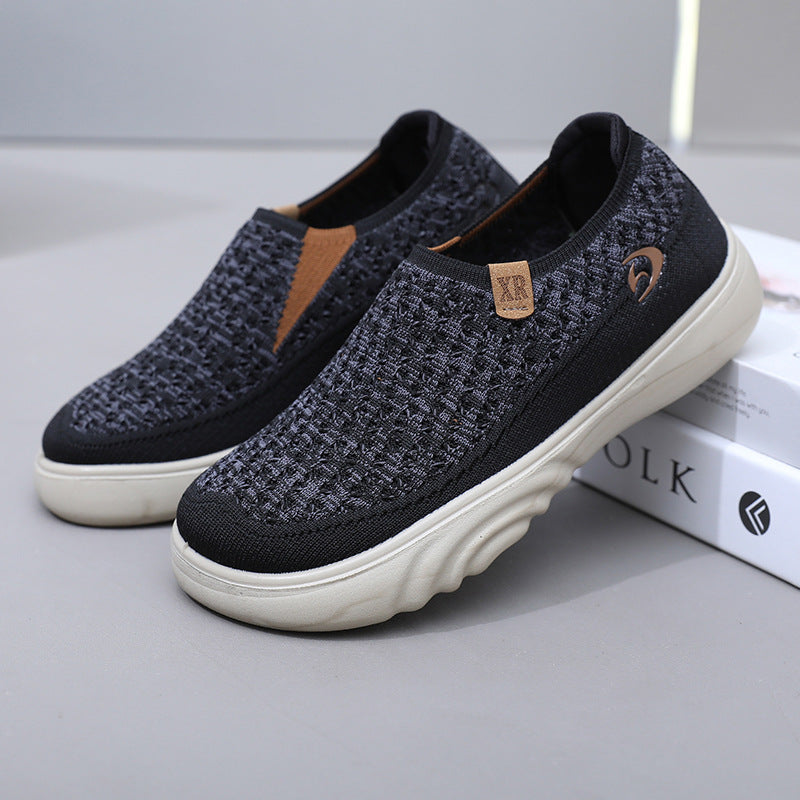 Zapatos anchos calados y transpirables para mujer