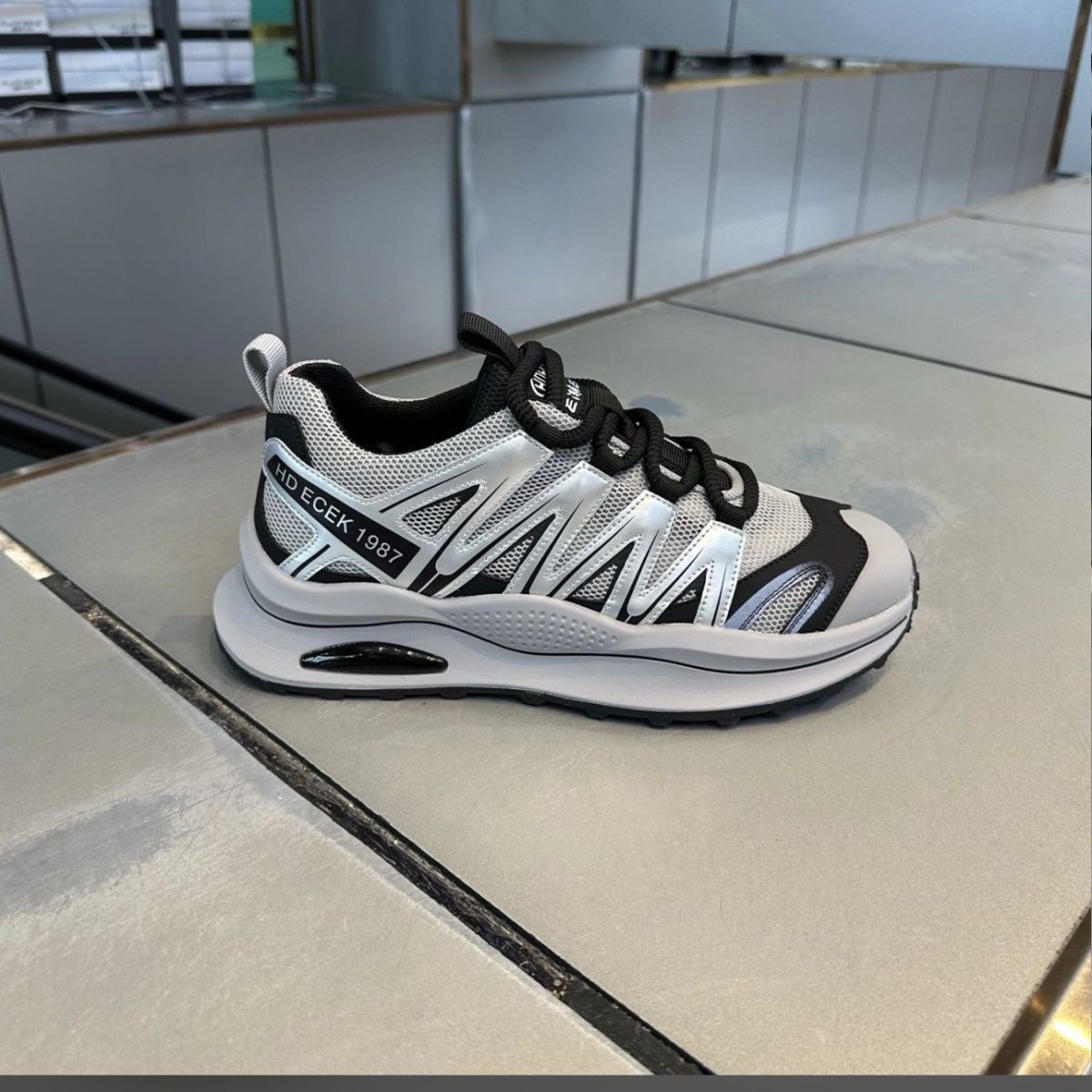 Zapatos de plataforma cómodos para hombre que aumentan la estatura
