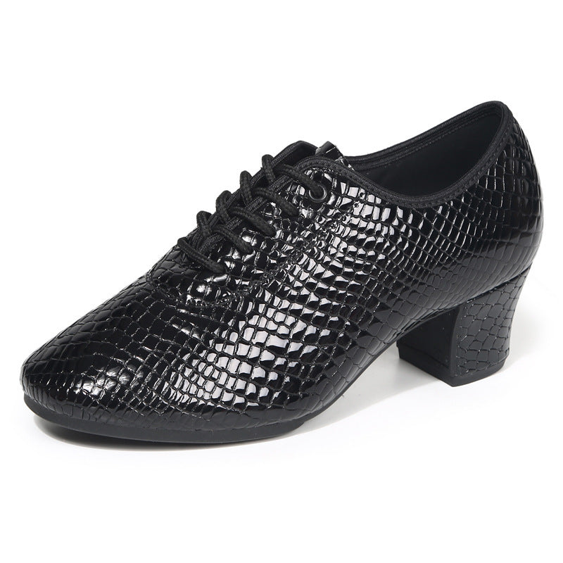 (patron de cocodrilo) tacones altos