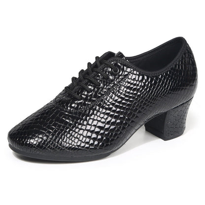 (patron de cocodrilo) tacones altos