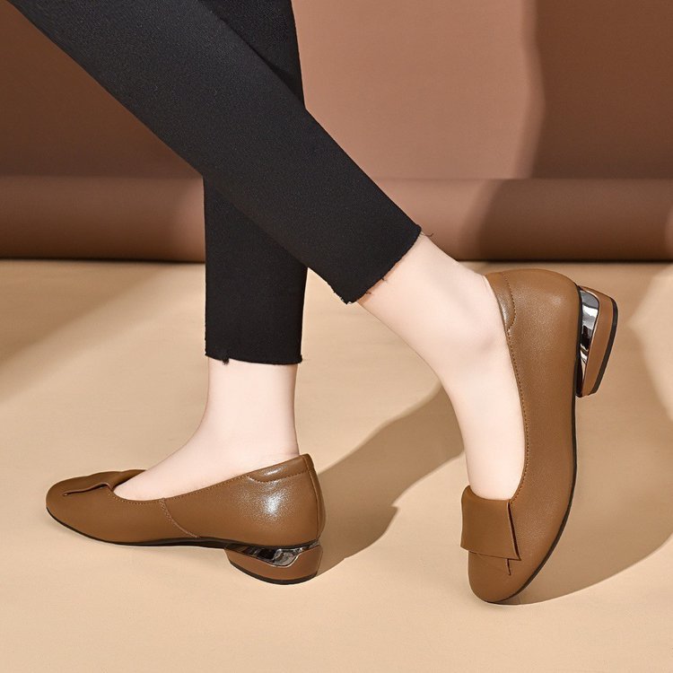 Zapatos bajos de cuero estilo retro y suela blanda para mujer