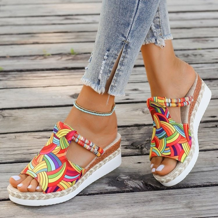 Sandalias de plataforma coloridas