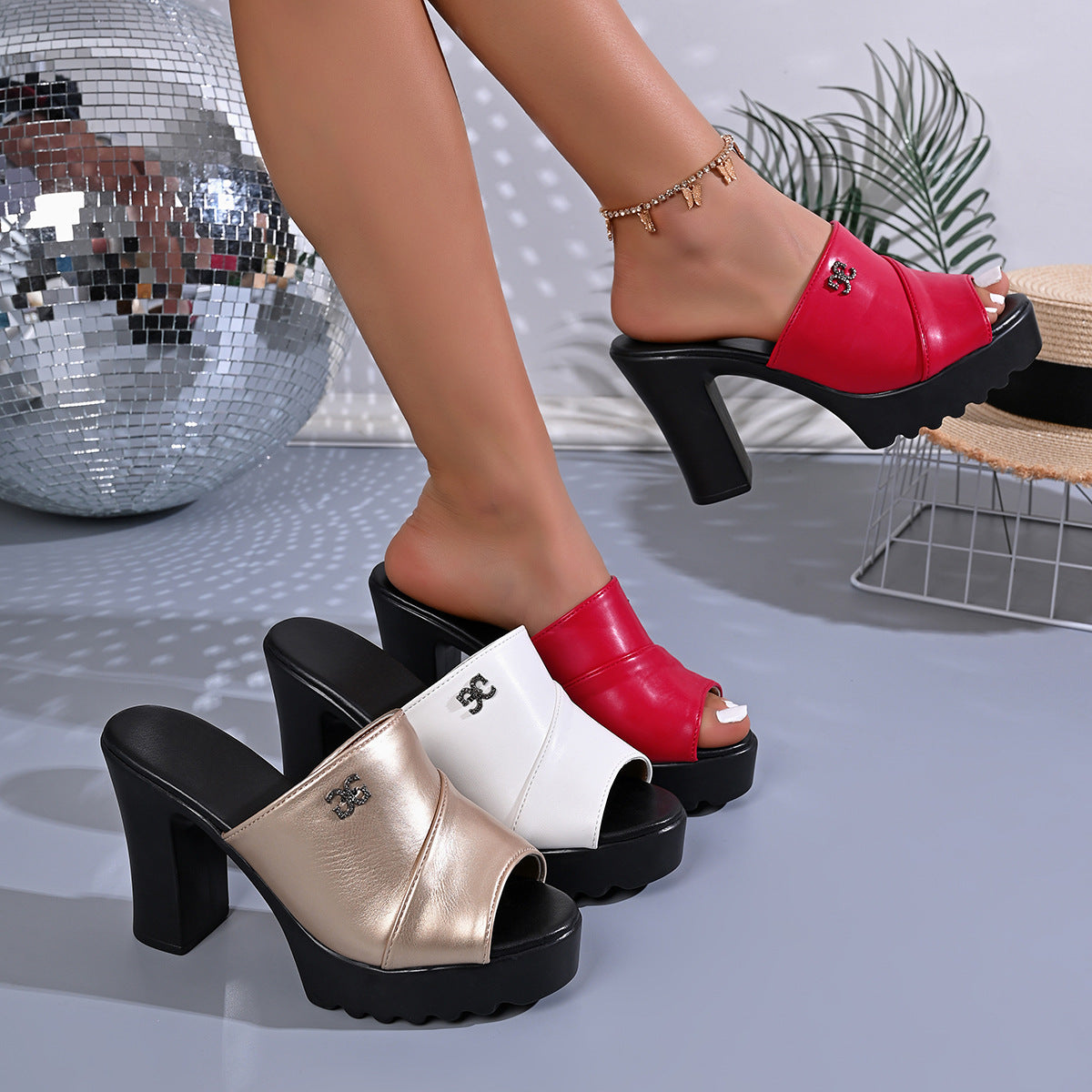 Sandalias tipo pala con plataforma y Double G para mujer