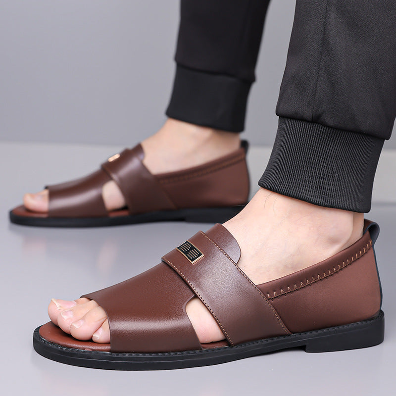Sandalias de hombre con aberturas y puntera abierta