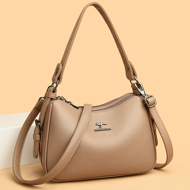 Bolso de hombro versátil de piel suave