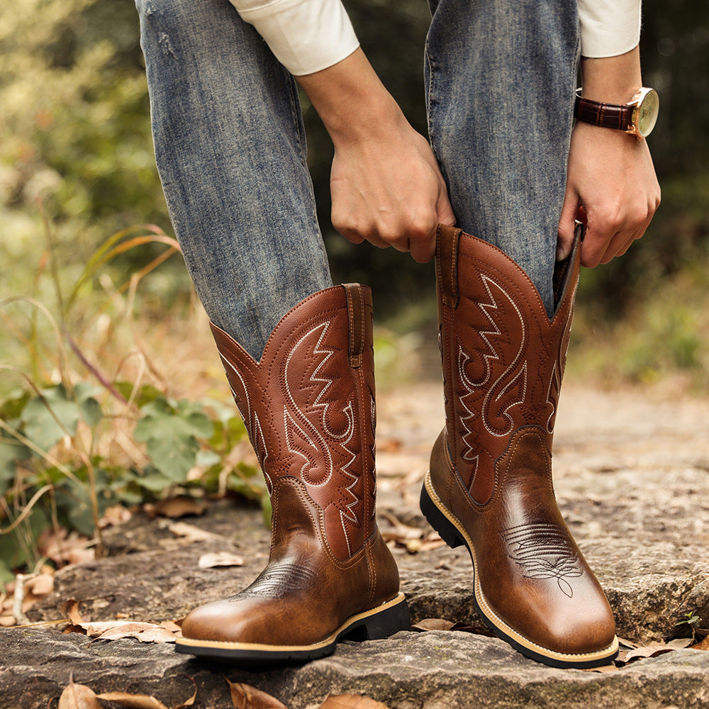 Botas vaqueras vintage de caña alta bordadas