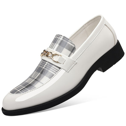 Nuevos zapatos casuales de charol brillante en tallas grandes