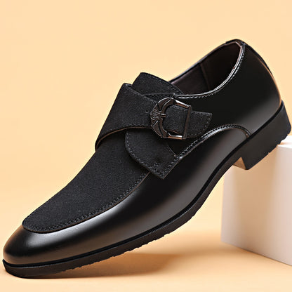 Zapatos de talla grande de punta