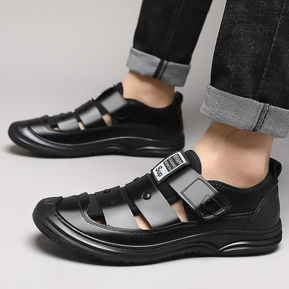 Sandalias perforadas de punta cerrada para hombre
