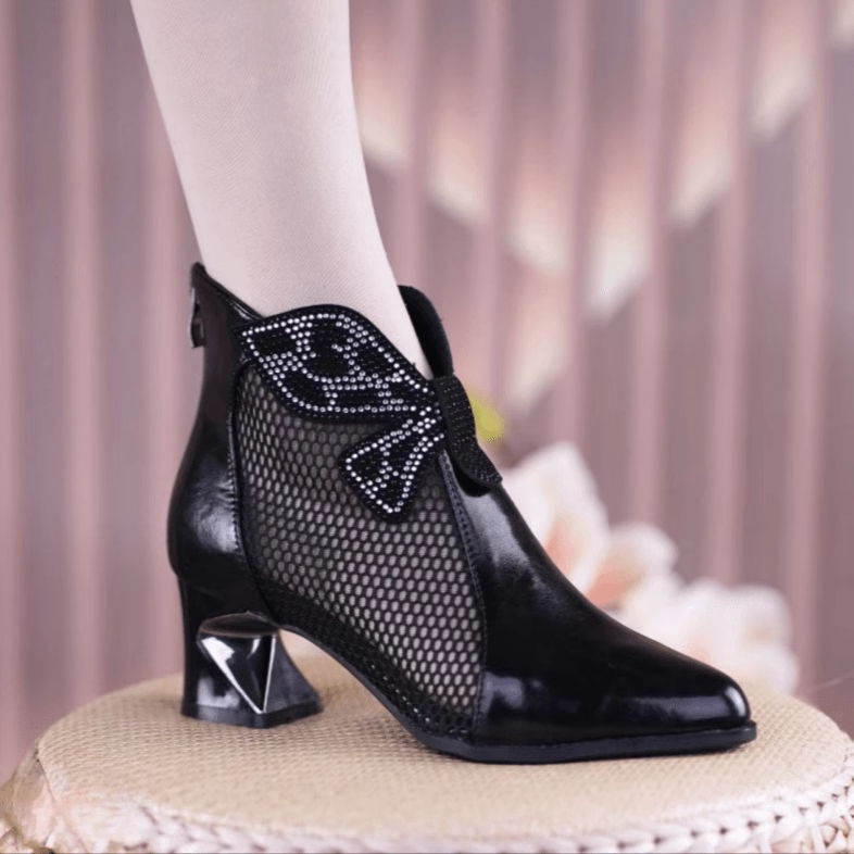 Nuevo estilo 2026: Botas de malla con recortes