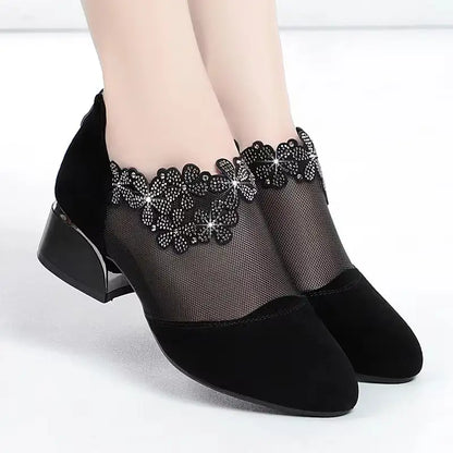 🐂Cuero🐂Tacones bajos con flores de diamante hueco